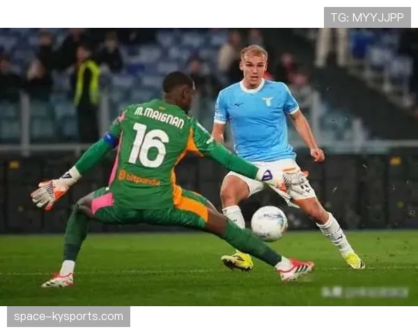 莱奥闪耀意甲赛场，15分贡献力助米兰仅次霍伊伦